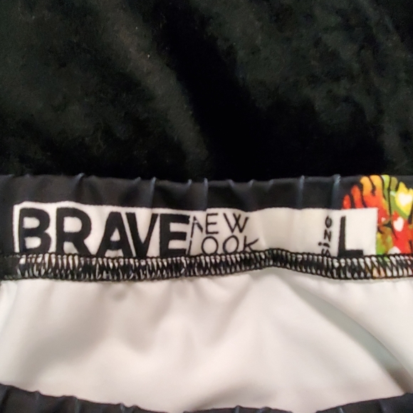 Butterfly leggings - Picture 3 of 3